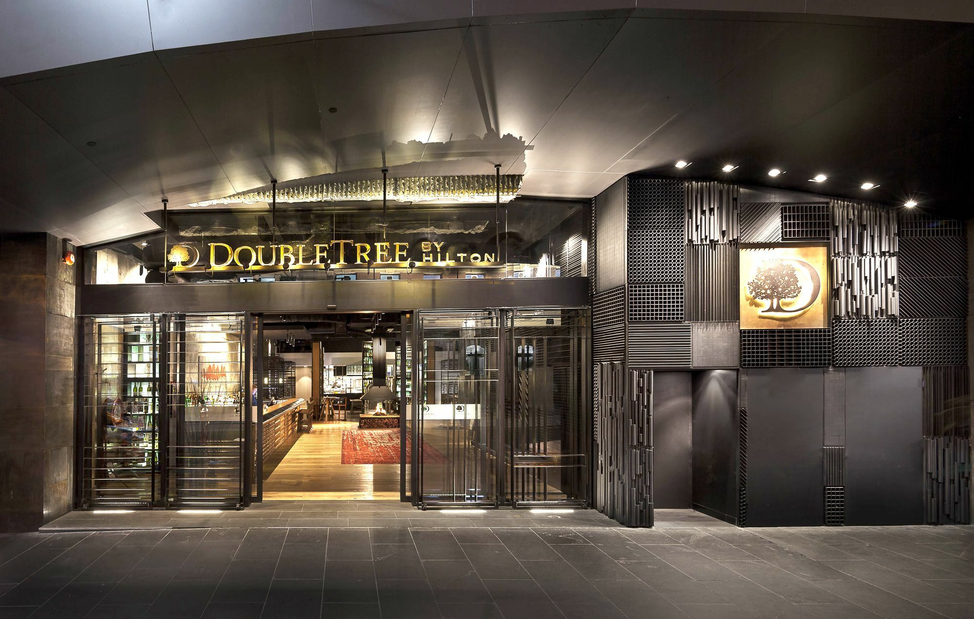 Doubletree By Hilton Melbourne Hotel Exterior photo